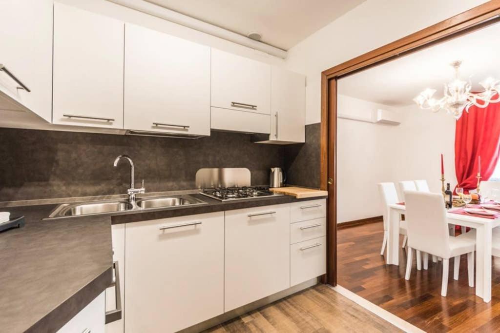 Rialto Apartment With Canal Grande View Βενετία Εξωτερικό φωτογραφία