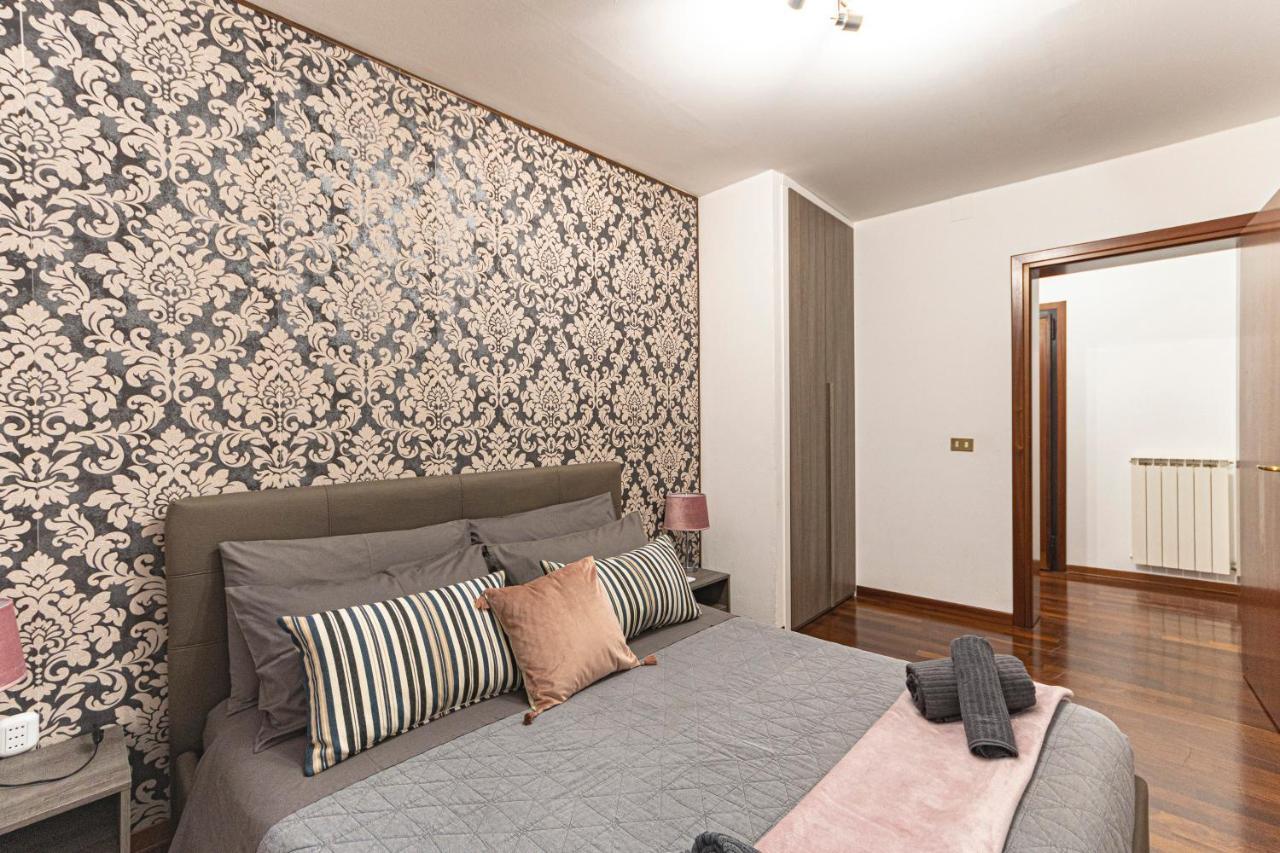 Rialto Apartment With Canal Grande View Βενετία Εξωτερικό φωτογραφία