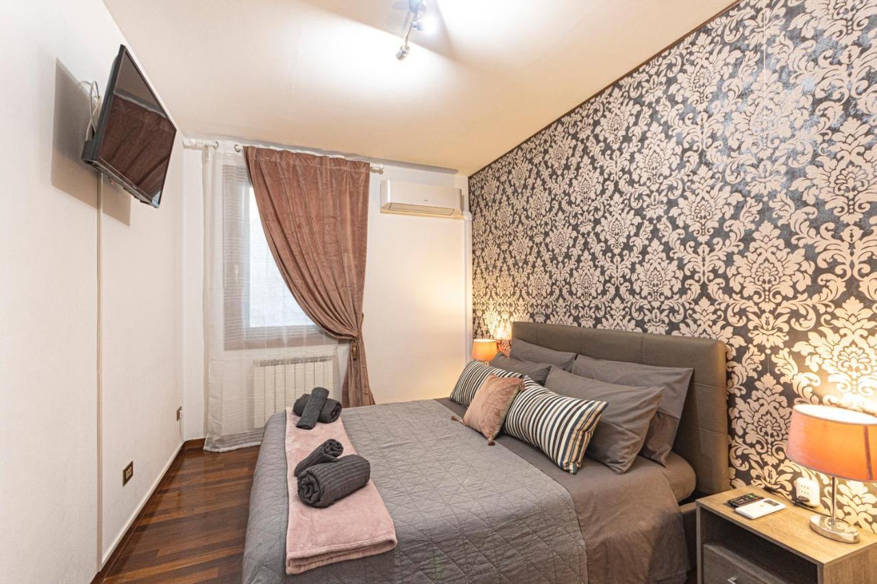 Rialto Apartment With Canal Grande View Βενετία Εξωτερικό φωτογραφία