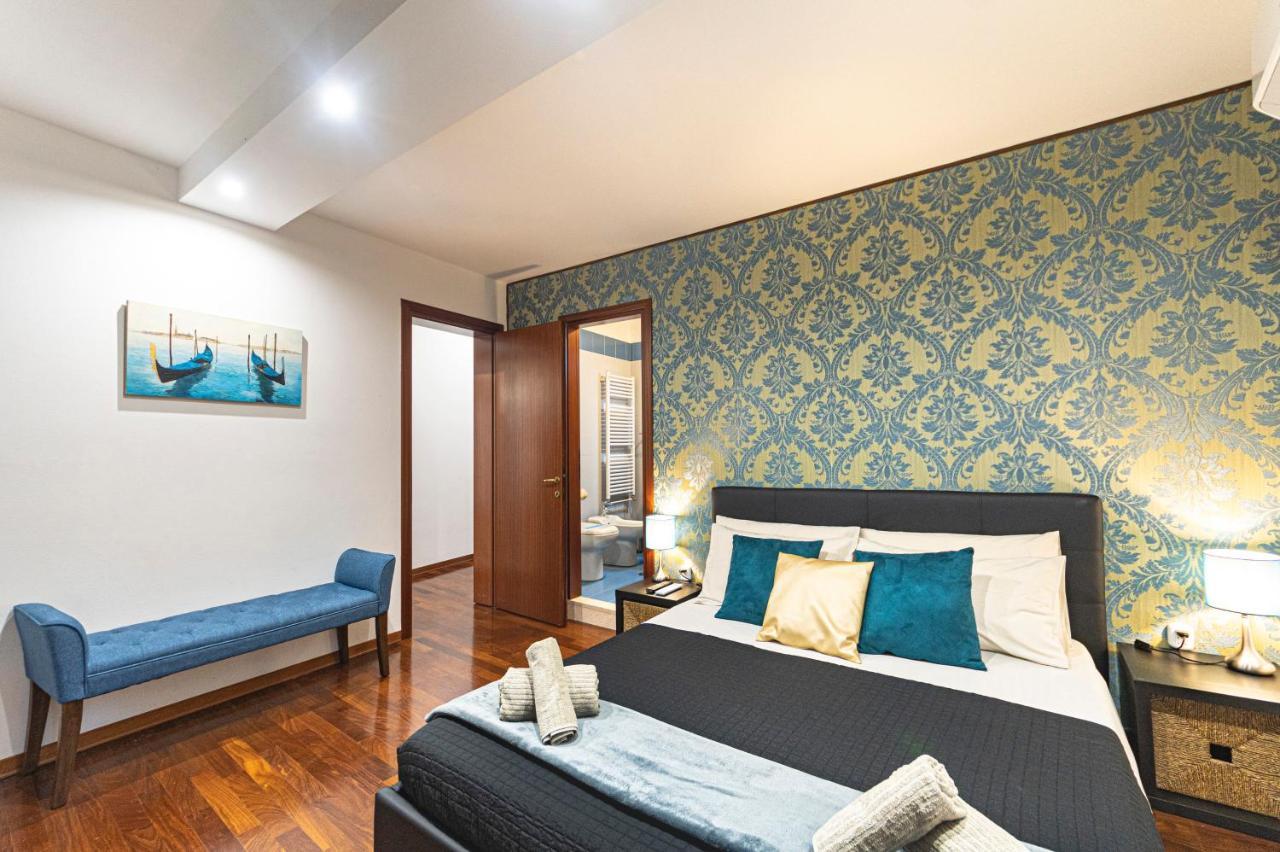 Rialto Apartment With Canal Grande View Βενετία Εξωτερικό φωτογραφία